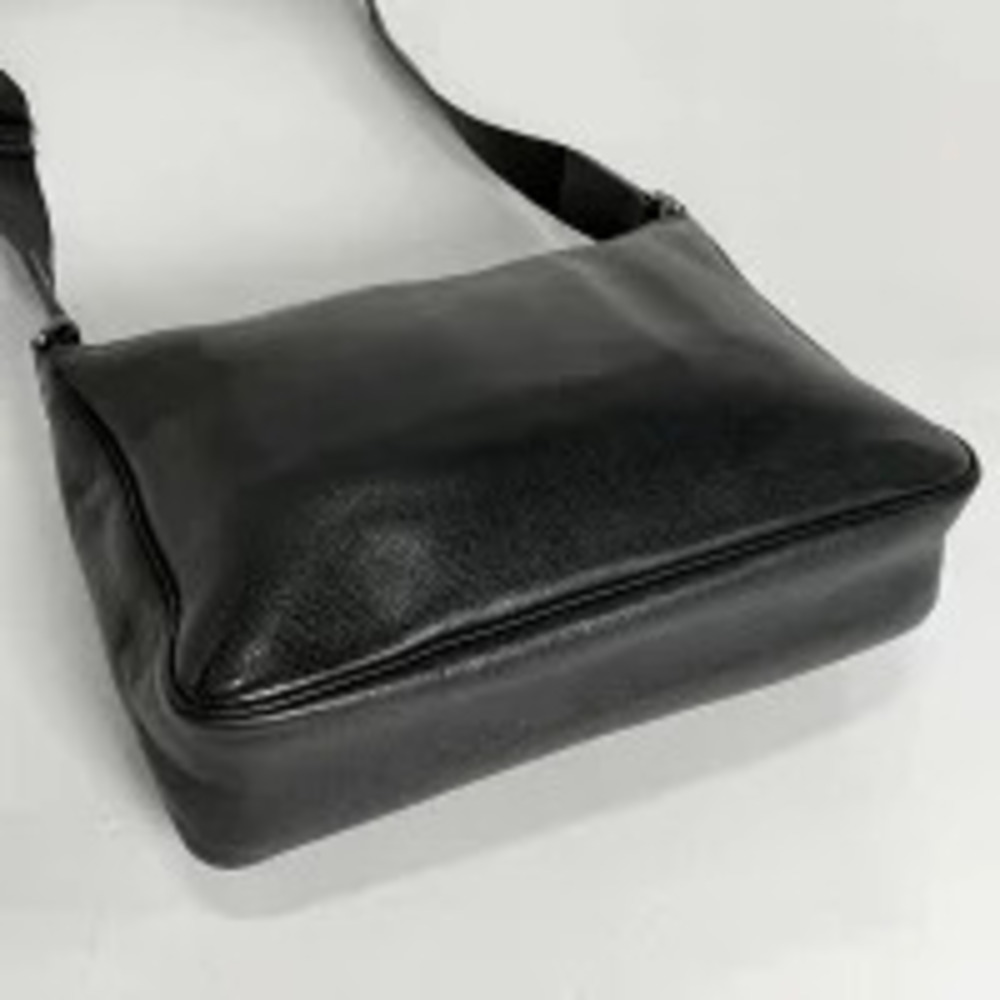 Louis Vuitton Bag Messenger Leather Gray Shoulder Wichita Utah Basalt